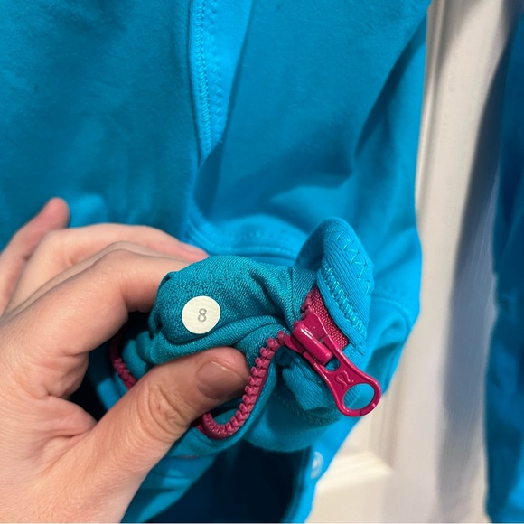 Lululemon Forme Brushed Blue Pink Full Zip Up Jacket Size 8 - Picture 9 of 9